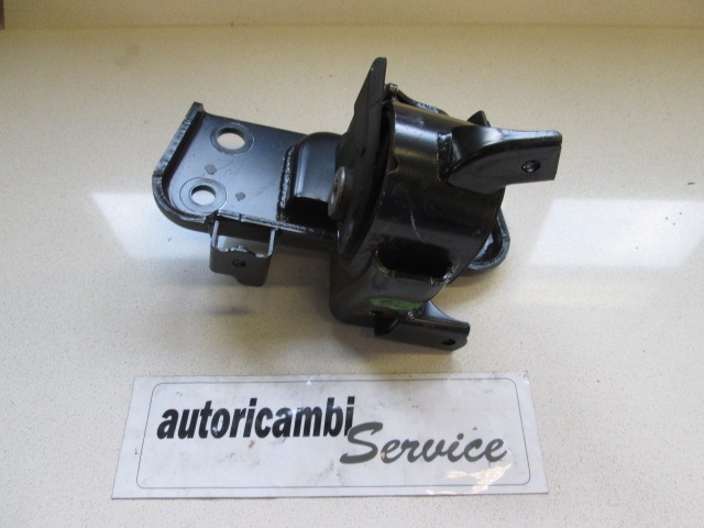 NOSILCI MOTORJA/DRUGO OEM N.  ORIGINAL REZERVNI DEL TOYOTA AURIS E15 MK1 (2007 - 02/2010) DIESEL LETNIK 2007