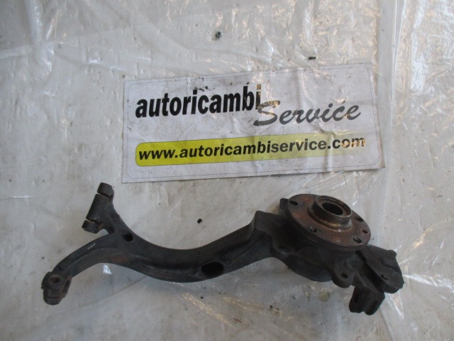 VRTLJIVI LEZAJ DESNO / PESTO KOLESA Z LEZAJEM SPREDAJ OEM N. 8D0407253AE ORIGINAL REZERVNI DEL AUDI A6 C5 4B 4B5 4B2 BER/SW (1997 - 2001) DIESEL LETNIK 1999