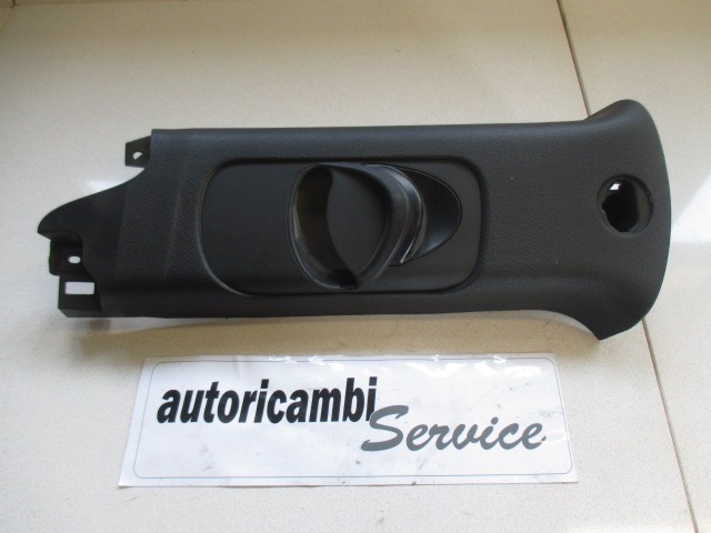 735429187 RIVESTIMENTO SUPERIORE MONTANTE CENTRALE SINISTRO LANCIA YPSILON 1.2 B 44KW 5M 3P (2006) RICAMBIO USATO 