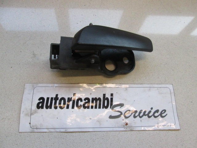 NOTRANJA KLJUKA  OEM N. 735460744 ORIGINAL REZERVNI DEL FIAT FIORINO 225 (2007 - 2016) DIESEL LETNIK 2008