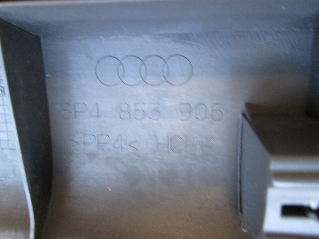 NOTRANJA OBLOGA PRAGA  OEM N. 8P4853906 ORIGINAL REZERVNI DEL AUDI A3 MK2 8P 8PA 8P1 (2003 - 2008)DIESEL LETNIK 2008