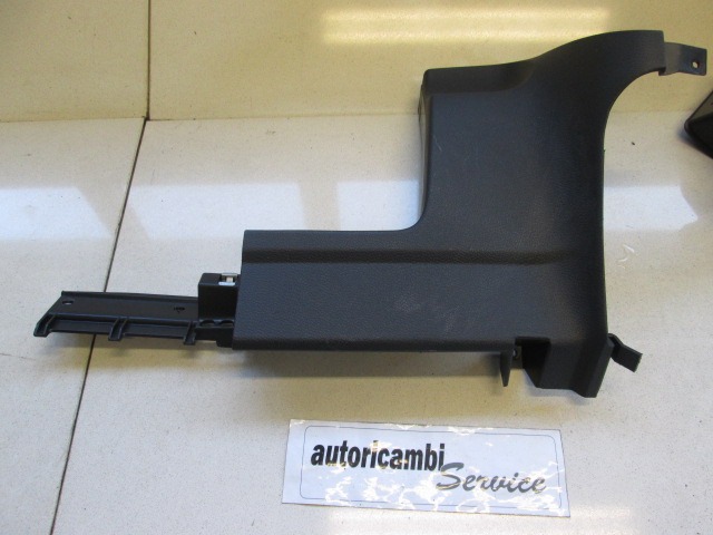 MONTA?NI DELI /  ARMATURNE PLOSCE SPODNJI OEM N. 5K1858366B ORIGINAL REZERVNI DEL VOLKSWAGEN GOLF VI 5K1 517 AJ5 MK6 (2008-2012) DIESEL LETNIK 2012