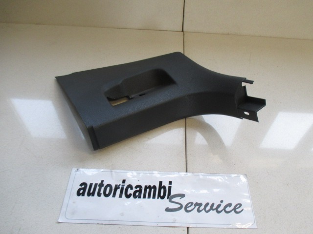 NOTRANJA OBLOGA PRAGA  OEM N. 1K1863483 ORIGINAL REZERVNI DEL VOLKSWAGEN GOLF V 1K1 1K5 MK5 BER/SW (02/2004-11/2008) BENZINA/GPL LETNIK 2008