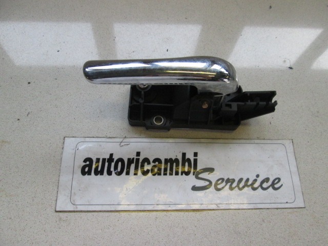 NOTRANJA KLJUKA  OEM N. 156017082 ORIGINAL REZERVNI DEL ALFA ROMEO 166 936 (1998 - 2003) DIESEL LETNIK 1998