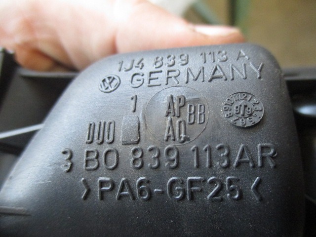 NOTRANJA KLJUKA  OEM N. 1J4839113A ORIGINAL REZERVNI DEL VOLKSWAGEN PASSAT B5 3B2 3B5 BER/SW (08/1996 - 11/2000)DIESEL LETNIK 2000