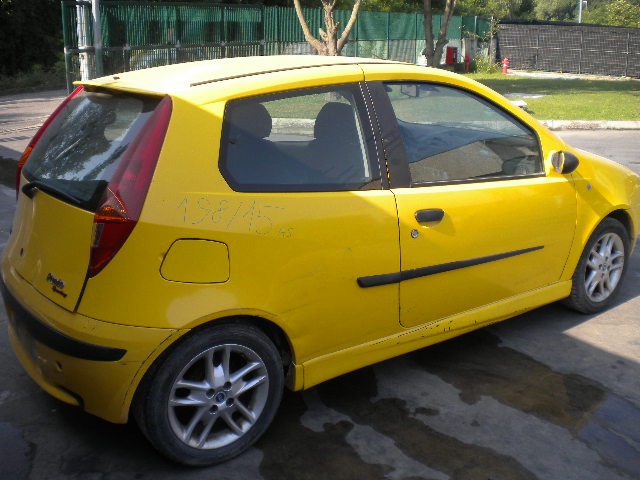 FIAT PUNTO 1.2 B 59KW 6M 3P (1999) RICAMBI IN MAGAZZINO