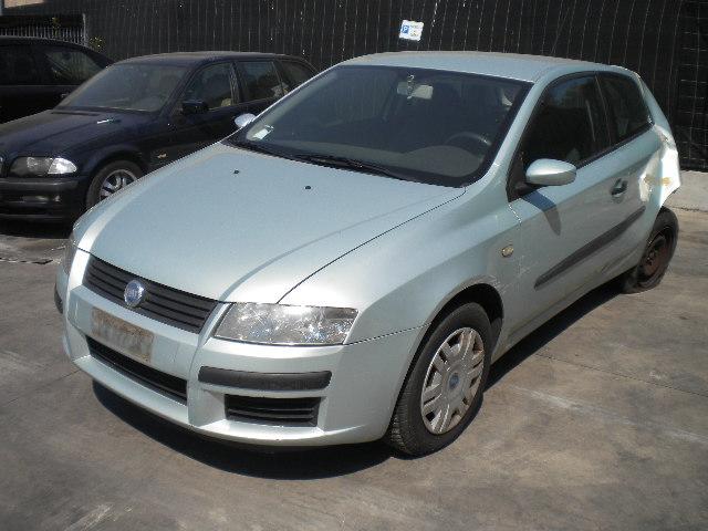 FIAT STILO 1.9 D 85KW 5M 3P (2002) RICAMBI IN MAGAZZINO 