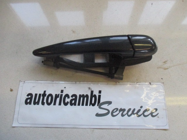 ZUNANJA KLJUKA ZADNJA DESNA VRATA OEM N. 51217002272 ORIGINAL REZERVNI DEL BMW SERIE 3 E46 BER/SW/COUPE/CABRIO (1998 - 2002) DIESEL LETNIK 1999