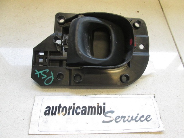 NOTRANJA KLJUKA  OEM N. 2188614 ORIGINAL REZERVNI DEL FIAT PANDA 319 (DAL 2011) BENZINA/METANO LETNIK 2013