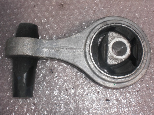 NOSILCI MOTORJA/DRUGO OEM N.  ORIGINAL REZERVNI DEL FIAT PUNTO 188 MK2 R (2003 - 2011) DIESEL LETNIK 2008