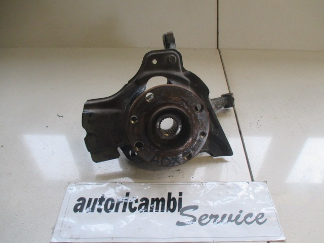 VRTLJIVI LEZAJ DESNO / PESTO KOLESA Z LEZAJEM SPREDAJ OEM N. 7608131 ORIGINAL REZERVNI DEL FIAT PUNTO 188 188AX MK2 (1999 - 2003) BENZINA LETNIK 1999