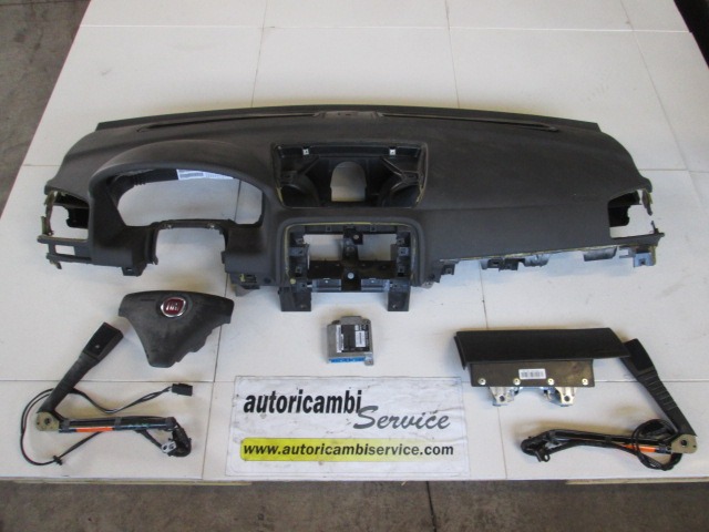 KIT AIRBAG KOMPLET OEM N. 18903 KIT AIRBAG COMPLETO ORIGINAL REZERVNI DEL FIAT CROMA 194 MK2 R (11-2007 - 2010) DIESEL LETNIK 2008