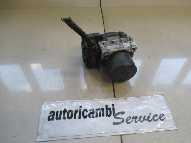 ABS AGREGAT S PUMPO OEM N. 6Q0907379AC ORIGINAL REZERVNI DEL VOLKSWAGEN POLO 9N R (2005 - 10/2009) DIESEL LETNIK 2008