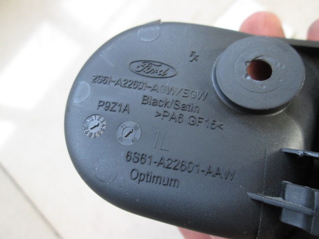 NOTRANJA KLJUKA  OEM N. 2S61A22601AGW ORIGINAL REZERVNI DEL FORD FIESTA JH JD MK5 R (2005 - 2008) DIESEL LETNIK 2008