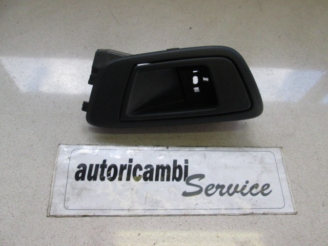 NOTRANJA KLJUKA  OEM N. 8A61A22600CEW ORIGINAL REZERVNI DEL FORD FIESTA CB1 CNN MK6 (09/2008 - 11/2012) BENZINA LETNIK 2010