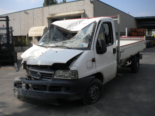 FIAT DUCATO 2.8 D 93KW 5M 2P (2002) RICAMBI IN MAGAZZINO 