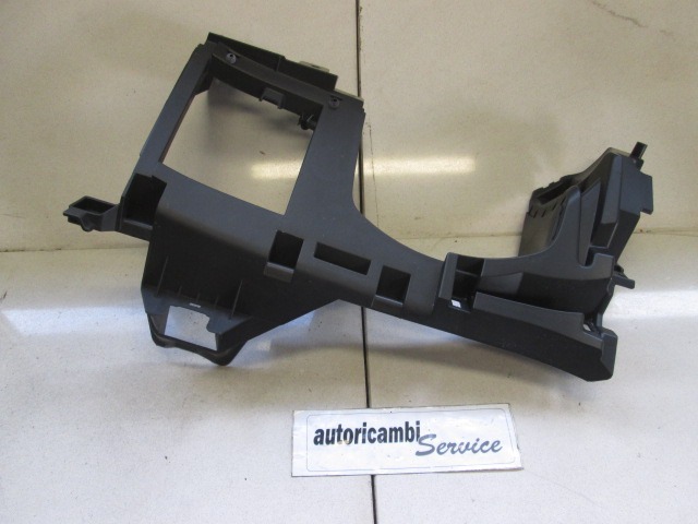 MONTA?NI DELI /  ARMATURNE PLOSCE SPODNJI OEM N. 13306479 ORIGINAL REZERVNI DEL OPEL ASTRA J P10 5P/3P/SW (2010 - 2015) DIESEL LETNIK 2011