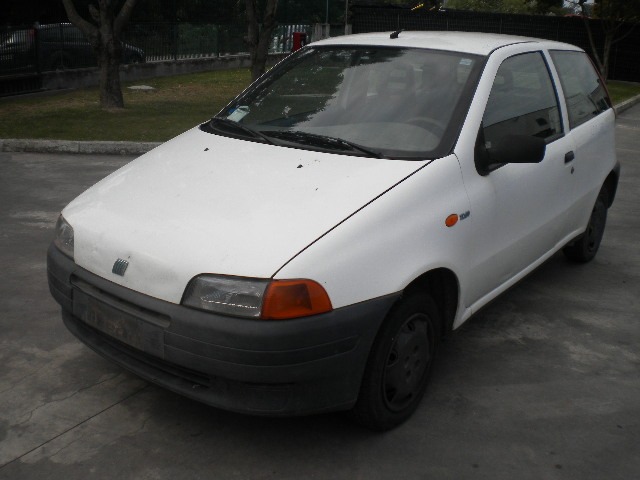 FIAT PUNTO 1.7 D 46KW 5M 5P (1998) BUTTATA INTERA 