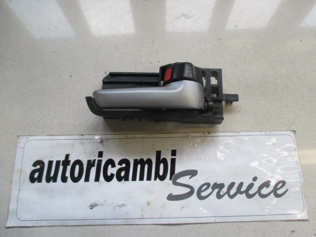 NOTRANJA KLJUKA  OEM N. 8311062J30BWL ORIGINAL REZERVNI DEL SUZUKI SX4 EY GY (2006 - 2010) BENZINA LETNIK 2008