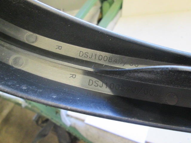 OEM N. DSJ100840 ORIGINAL REZERVNI DEL LAND ROVER FREELANDER L314 R 3/5 PORTE (2000 - 2006) DIESEL LETNIK 2005