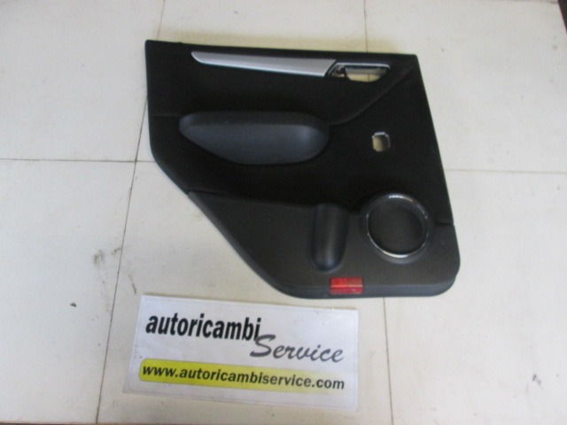 VRATNI PANEL OEM N. PNPSTMBCLASAW169BR5P ORIGINAL REZERVNI DEL MERCEDES CLASSE A W169 5P C169 3P (2004 - 04/2008) DIESEL LETNIK 2008