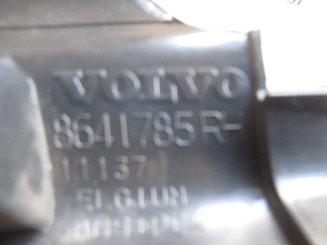 NOTRANJA OBLOGA PRAGA  OEM N. 8641785 ORIGINAL REZERVNI DEL VOLVO V50 545 (2004 - 05/2007) DIESEL LETNIK 2004