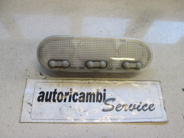 NOTRANJA SVETILA OEM N. 820073234 ORIGINAL REZERVNI DEL RENAULT SCENIC/GRAND SCENIC JM0/1 MK2 (2003 - 2009) DIESEL LETNIK 2004