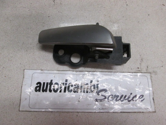 NOTRANJA KLJUKA  OEM N. 735460745 ORIGINAL REZERVNI DEL FIAT FIORINO / QUBO 255 (2008 - 2019) DIESEL LETNIK 2009