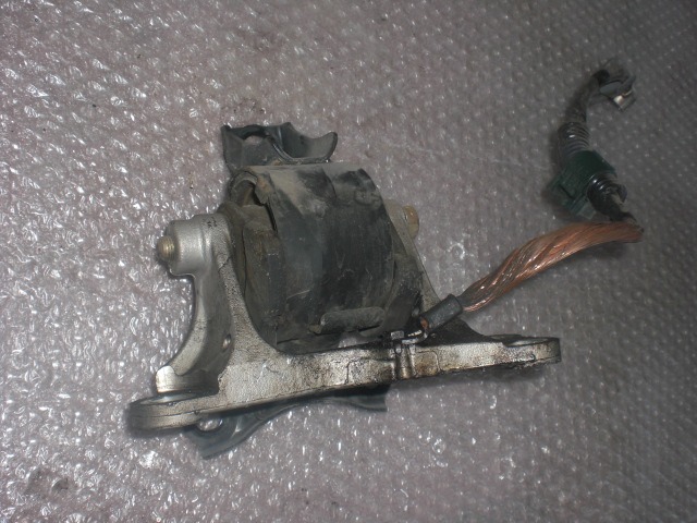 NOSILCI MOTORJA/DRUGO OEM N. 5S6F60  ORIGINAL REZERVNI DEL HONDA CIVIC ES ET EM2 EU EP EV MK7 (2001 - 2006)DIESEL LETNIK 2005