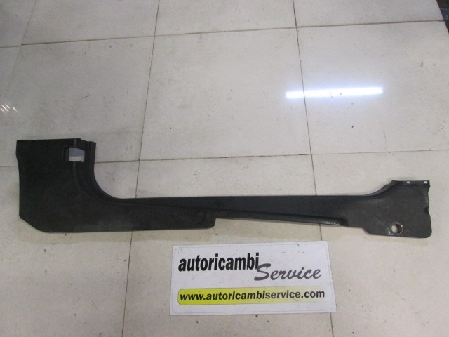 NOTRANJA OBLOGA PRAGA  OEM N. 7139076 ORIGINAL REZERVNI DEL MINI ONE / COOPER / COOPER S R50 R52 R53 (2001-2006) DIESEL LETNIK 2005