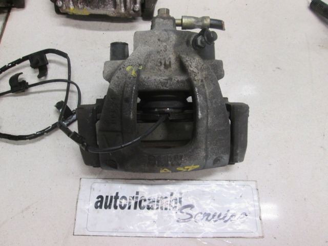 SPREDNJE LEVE ZAVORNE CELJUSTI  OEM N. 34116768457 ORIGINAL REZERVNI DEL MINI ONE / COOPER / COOPER S R50 R52 R53 (2001-2006) DIESEL LETNIK 2005