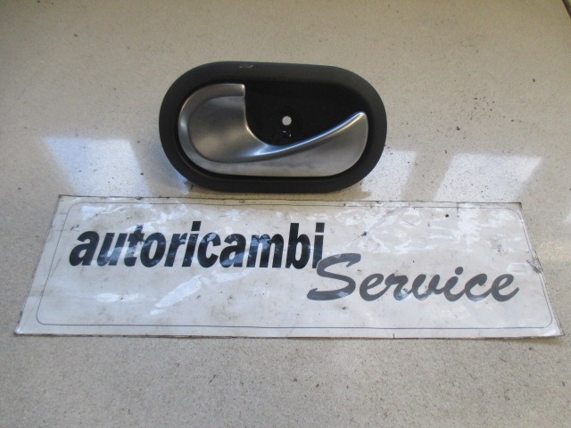 NOTRANJA KLJUKA  OEM N. 8200028487 ORIGINAL REZERVNI DEL RENAULT SCENIC/GRAND SCENIC JM0/1 MK2 (2003 - 2009) DIESEL LETNIK 2003