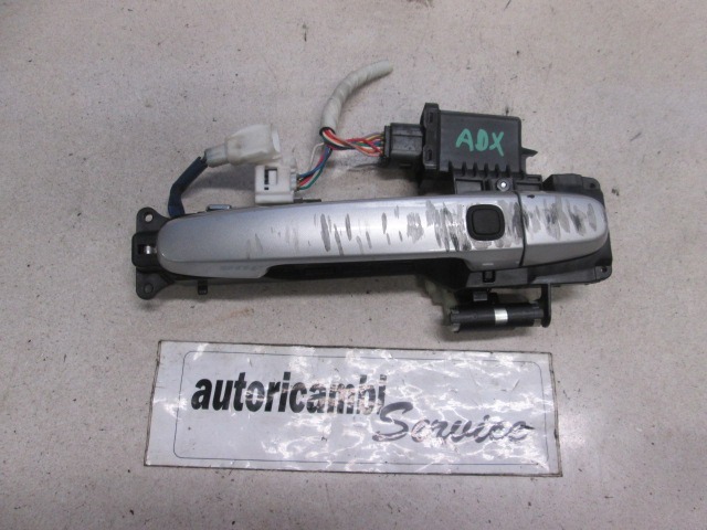 ZUNANJA KLJUKA SPREDNJA DESNA VRATA OEM N. 6920152040 ORIGINAL REZERVNI DEL TOYOTA URBAN CRUISER P1 (2009 - 2014) DIESEL LETNIK 2009