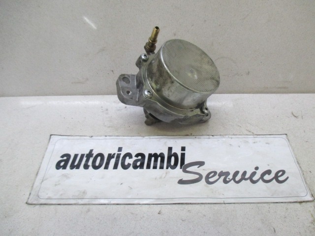 VAKUUM CRPALKA OEM N. 802020974 ORIGINAL REZERVNI DEL VOLKSWAGEN GOLF VI 5K1 517 AJ5 MK6 (2008-2012) DIESEL LETNIK 2010