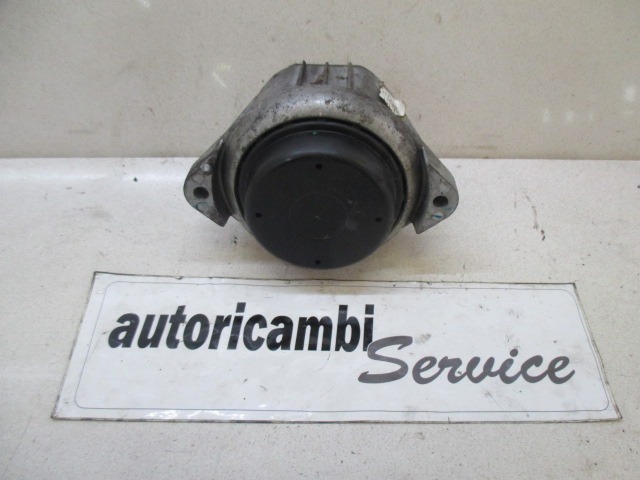 NOSILCI MOTORJA/DRUGO OEM N. T1015556H ORIGINAL REZERVNI DEL BMW SERIE 3 BER/SW/COUPE/CABRIO E90/E91/E92/E93 (2005 -2009) DIESEL LETNIK 2006