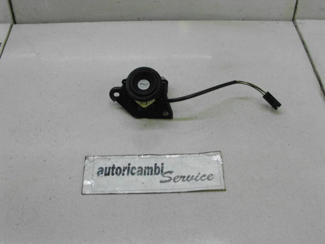 ZAKLEPANJE PRTLJA?NIH VRAT  OEM N. 51721785 ORIGINAL REZERVNI DEL FIAT PUNTO 188 MK2 R (2003 - 2011) BENZINA LETNIK 2005