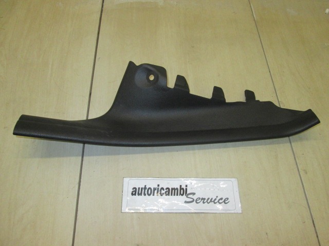 NOTRANJA OBLOGA PRAGA  OEM N. 51477272597 ORIGINAL REZERVNI DEL BMW SERIE 3 F30/F31 BER/SW (2012 - 2019) DIESEL LETNIK 2013