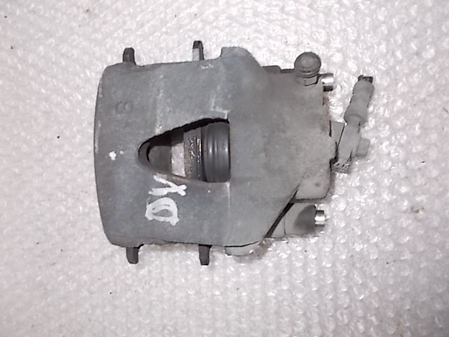 SPREDNJE DESNE ZAVORNE CELJUSTI  OEM N. 6N0615124D  ORIGINAL REZERVNI DEL VOLKSWAGEN POLO 9N R (2005 - 10/2009) BENZINA LETNIK 2007