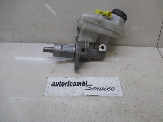 ZAVORNI CILINDER OEM N. 693338018 ORIGINAL REZERVNI DEL CHEVROLET CRUZE J300 J305 (2009 - 2019) BENZINA/GPL LETNIK 2011