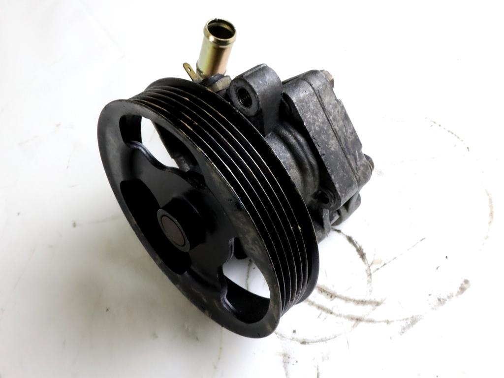 SERVO CRPALKA  OEM N. BN9R32600C  ORIGINAL REZERVNI DEL MAZDA 3 MK1 BK (2003 - 2009)BENZINA LETNIK 2003