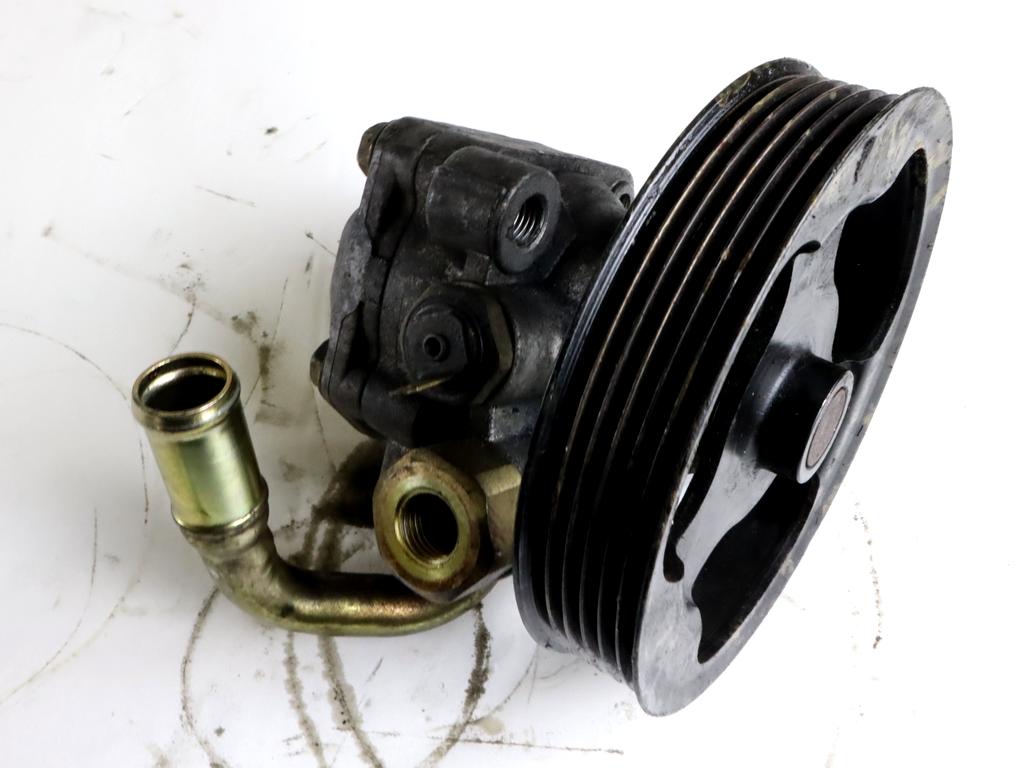 SERVO CRPALKA  OEM N. BN9R32600C  ORIGINAL REZERVNI DEL MAZDA 3 MK1 BK (2003 - 2009)BENZINA LETNIK 2003