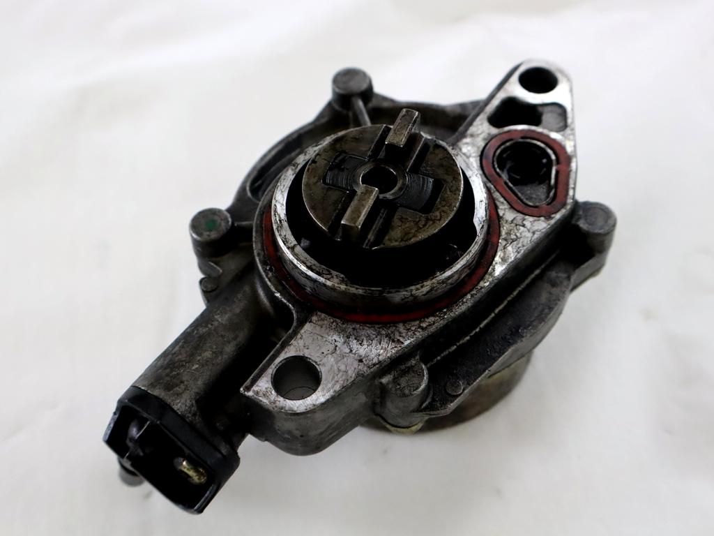 VAKUUM CRPALKA OEM N. 9653446680 ORIGINAL REZERVNI DEL PEUGEOT 307 3A/B/C/E/H BER/SW/CABRIO (2001 - 2009) DIESEL LETNIK 2004