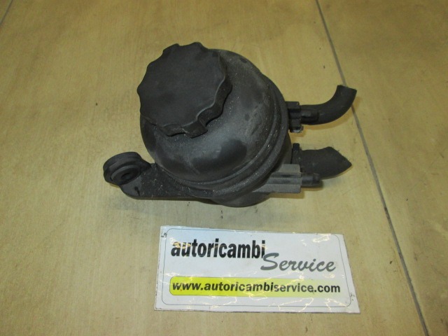 REZERVOAR CRPALKA  SERVO VOLAN OEM N. A2304660202 ORIGINAL REZERVNI DEL MERCEDES CLASSE SL R230 (2001 - 2008) BENZINA LETNIK 2004