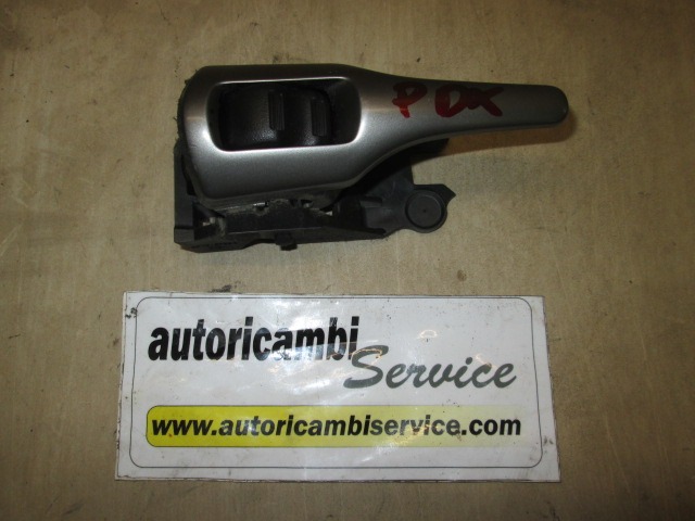 NOTRANJA KLJUKA  OEM N. 6920502120B2 ORIGINAL REZERVNI DEL TOYOTA VERSO P12 R2 (2009 - 2018) DIESEL LETNIK 2009