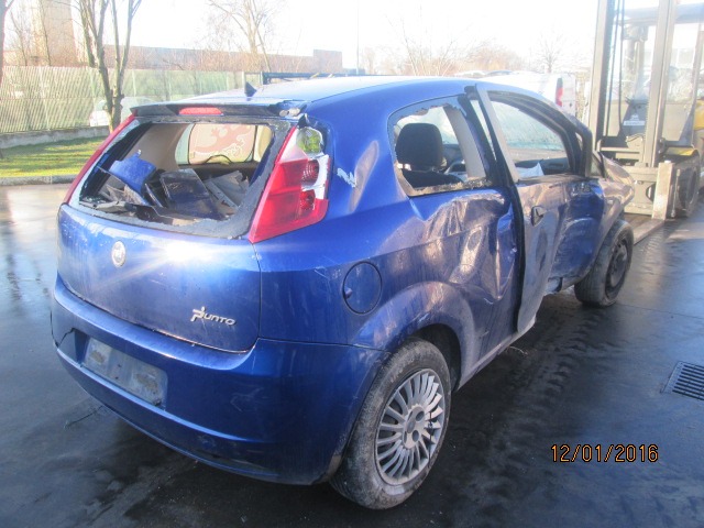 FIAT GRANDE PUNTO 1.3 D 55KW 5M 3P (2006) RICAMBI IN MAGAZZINO 