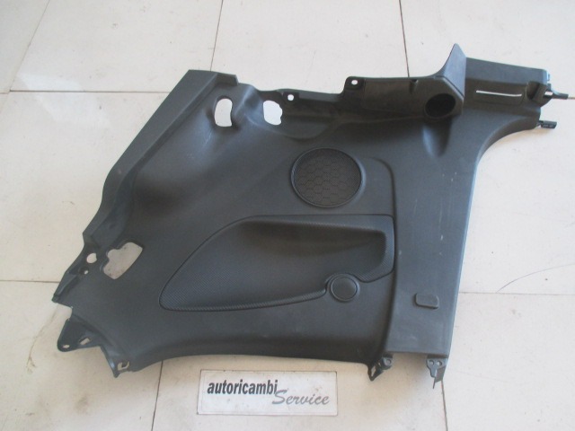 NOTRANJA OBLOGA ZADNJEGA BOKA  OEM N. 156099534 ORIGINAL REZERVNI DEL ALFA ROMEO MITO 955 (2008 - 2018) BENZINA LETNIK 2010