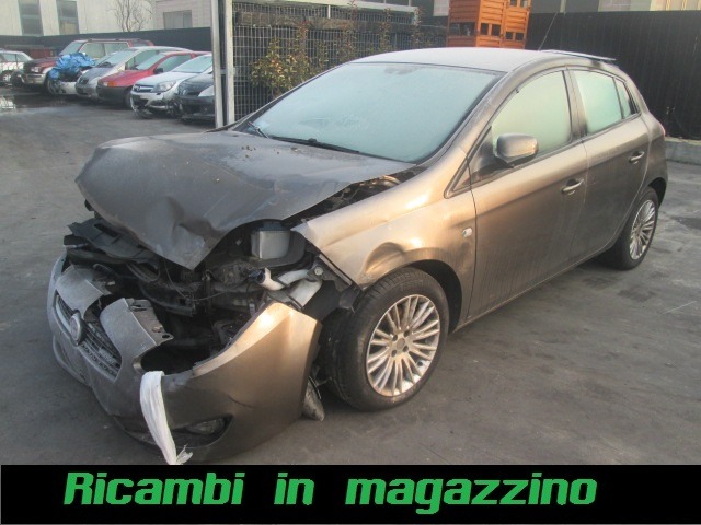 FIAT BRAVO 1.9 D 5M 5P 88KW (2007) RICAMBI IN MAGAZZINO 