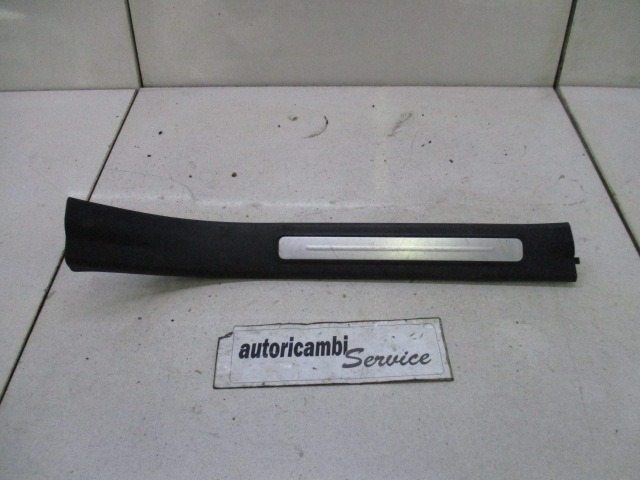 NOTRANJA OBLOGA PRAGA  OEM N. 1696800974 ORIGINAL REZERVNI DEL MERCEDES CLASSE A W169 5P C169 3P (2004 - 04/2008) DIESEL LETNIK 2004