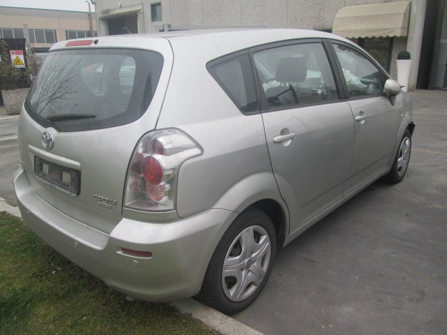 TOYOTA COROLLA VERSO 1.8 B 95KW AUT 5P (2005) RICAMBI IN MAGAZZINO 