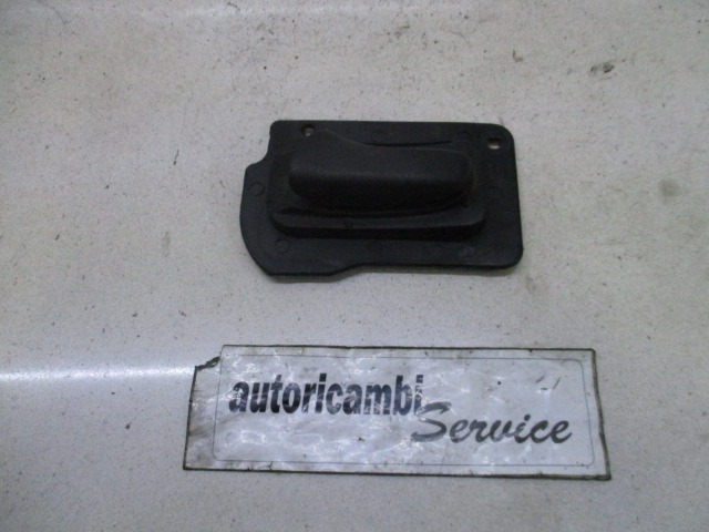 NOTRANJA KLJUKA  OEM N. 90506459 ORIGINAL REZERVNI DEL OPEL VECTRA B J96 BER/SW (1995 - 1999) DIESEL LETNIK 1997